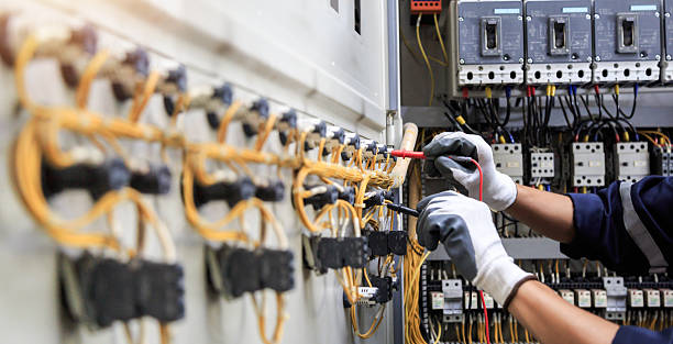 Professional Electrician technician working in Lakeway, TX